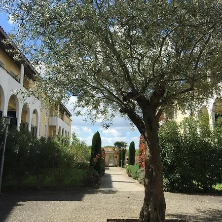 Ferienwohnung Les Capucins Carcassonne Exterior foto