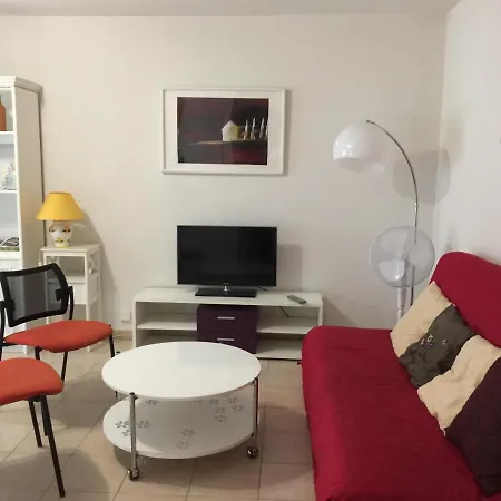 Ferienwohnung Les Capucins Carcassonne Exterior foto