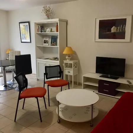 Ferienwohnung Les Capucins Carcassonne Exterior foto